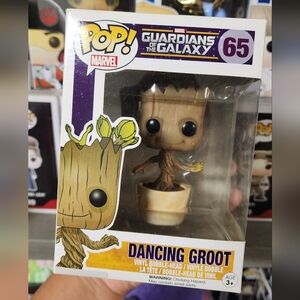 Funko Pop! Guardians of the Galaxy Dancing Groot Figure